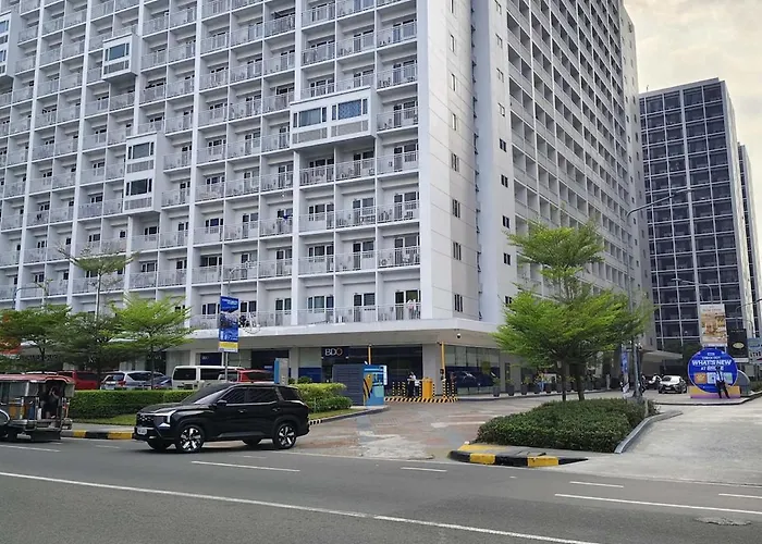 Apartamento Affordable Staycation Near Moa, Naia T3,star City, Parqal